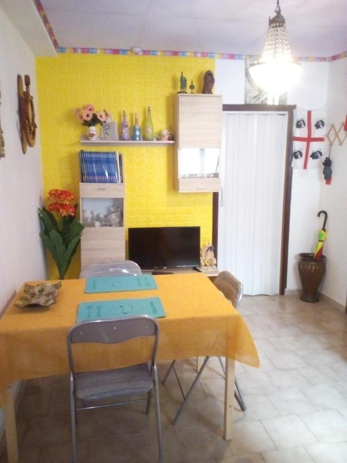 Al Mare, Al Sole, Si', Ma Nella Casa Del Minatore Buggerru Eksteriør billede