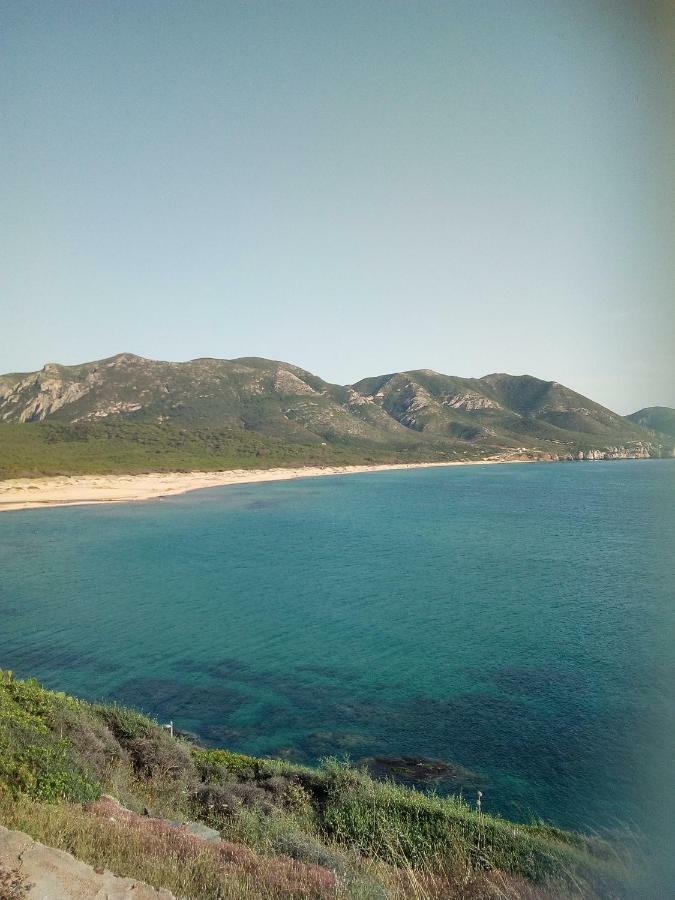 Al Mare, Al Sole, Si', Ma Nella Casa Del Minatore Buggerru Eksteriør billede