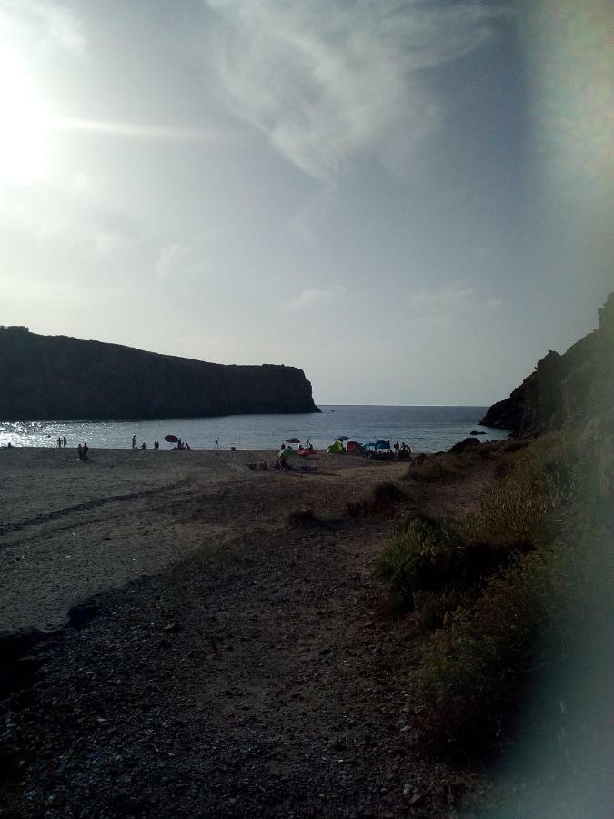 Al Mare, Al Sole, Si', Ma Nella Casa Del Minatore Buggerru Eksteriør billede